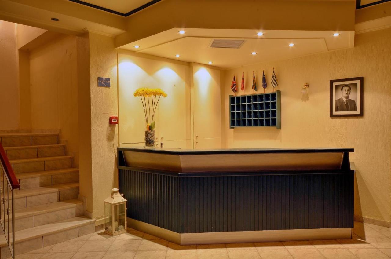 Hotel Magda Agia Marina  Eksteriør bilde