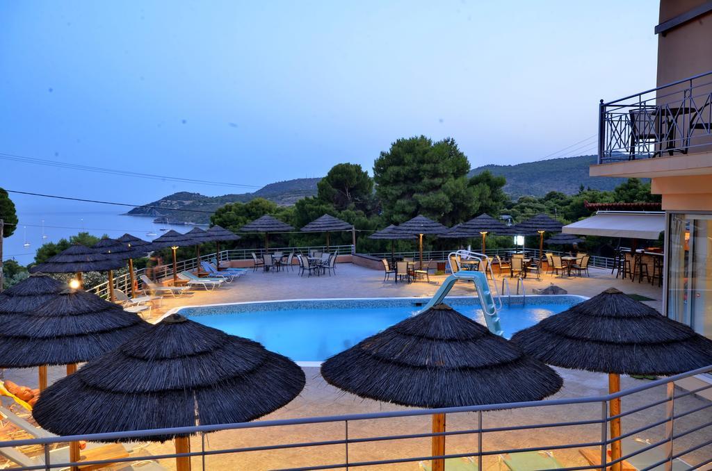 Hotel Magda Agia Marina  Eksteriør bilde