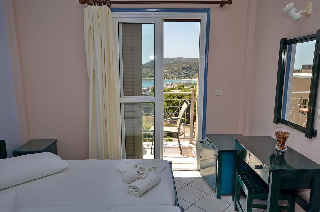 Hotel Magda Agia Marina  Eksteriør bilde